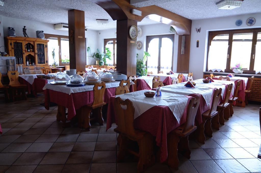 Albergo Mirella Belluno Exterior photo