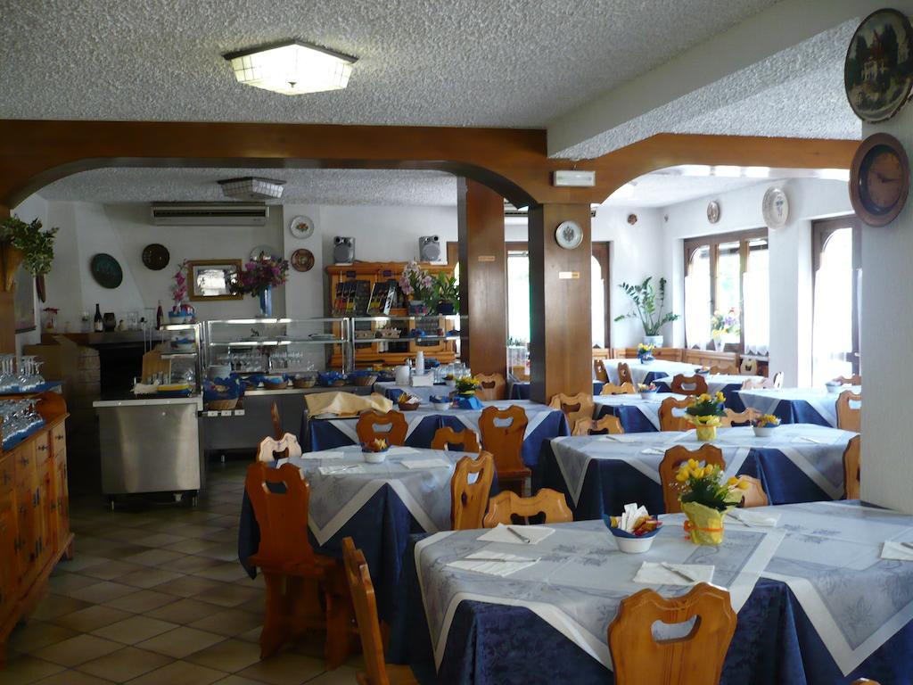 Albergo Mirella Belluno Exterior photo